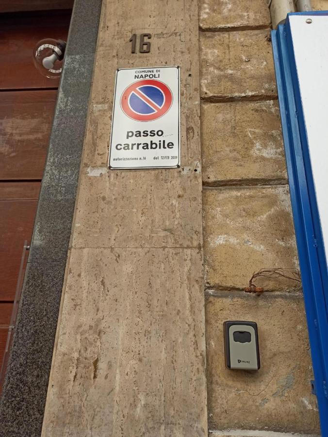 Tarumbo Holiday Intero Appartamento 120 Mq Nápoles Exterior foto